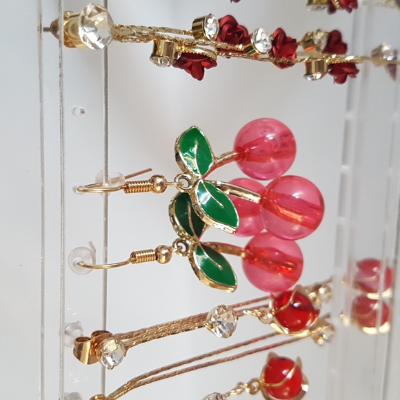 3/25$ 1 pair of Pink Cherry Leaves Drop Earrings - Picture 4 of 7